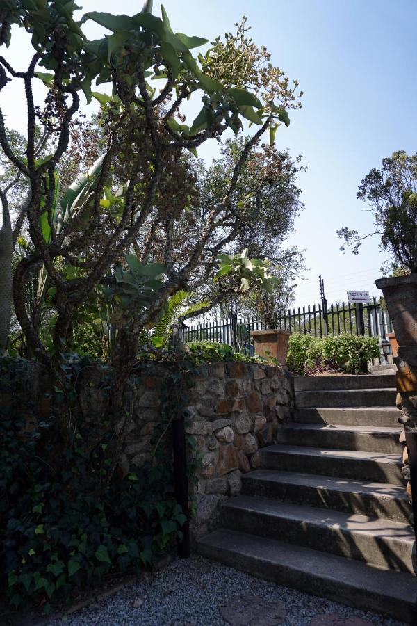 Sheba Rock Guesthouse Mbombela Exterior foto